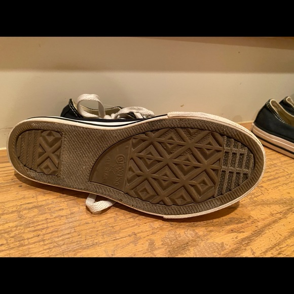 Kids converse size 2.5 - Picture 3 of 4